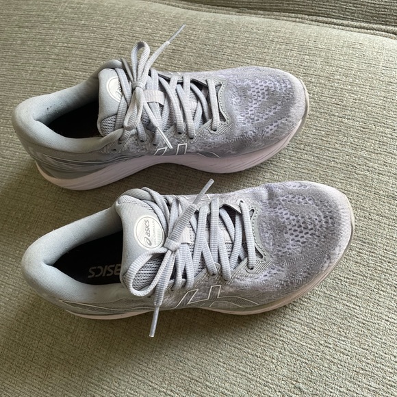 Asics Shoes - I I wore this tennis shoes  maybe twice